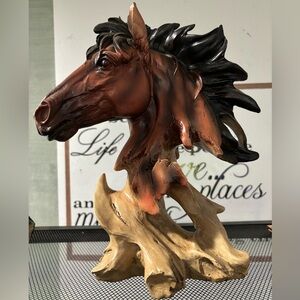 Horse head decor